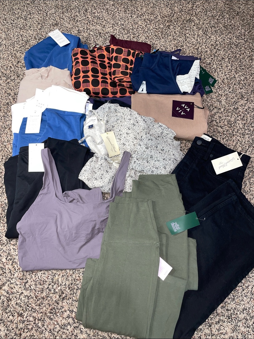 Target Woman’s 20 Piece Resell Bundle Tops Jeans Skirts Leggings Var Size NWT #3
